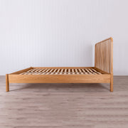 SPINDLE Queen Bed - Oak